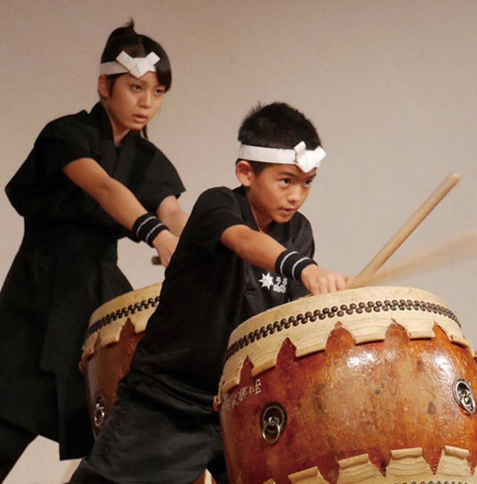 新春を祝う うるま鼓舞太鼓 | Plaza House Shopping Center